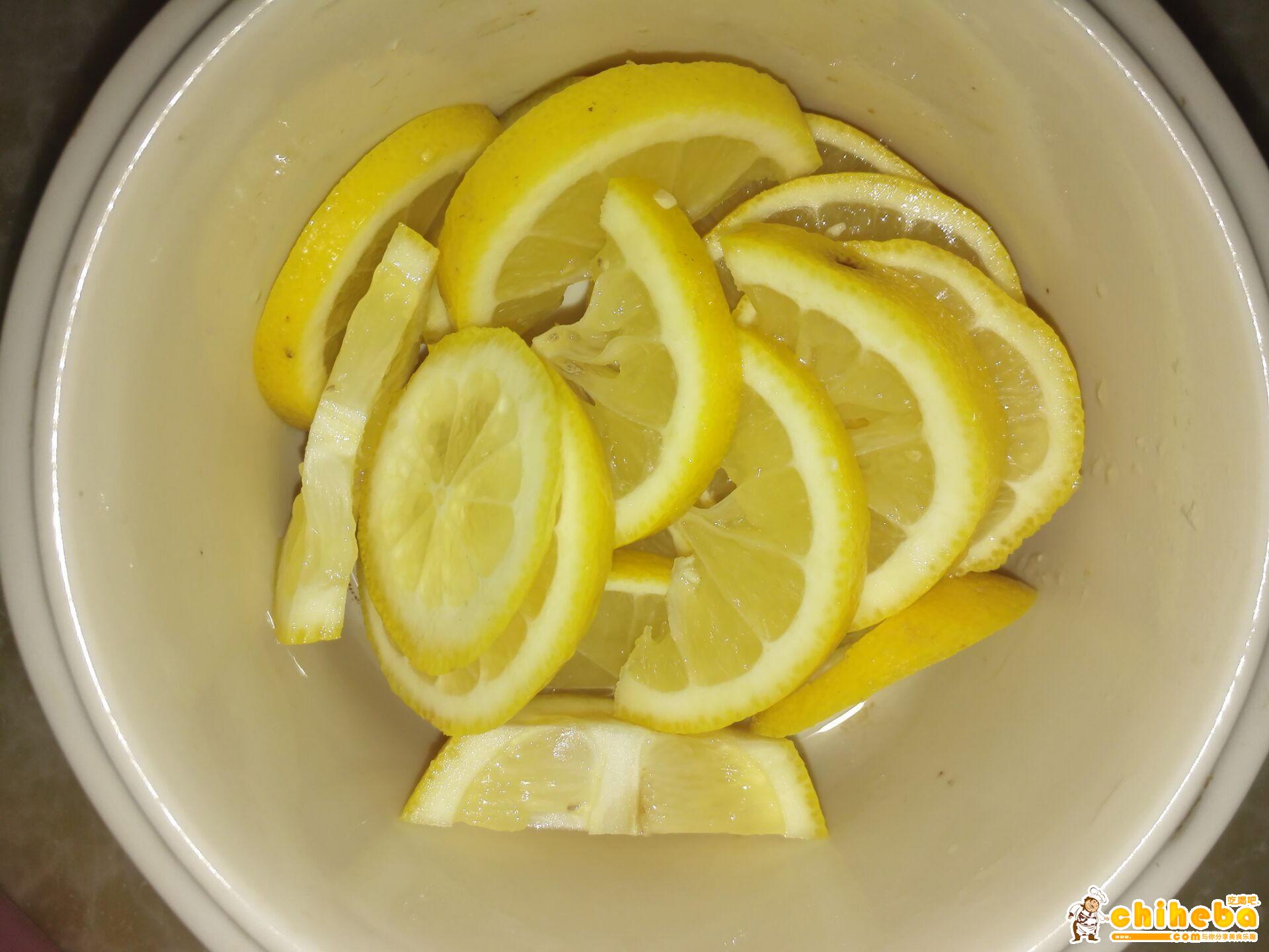瘦身美容养颜柠檬膏的做法 步骤2
